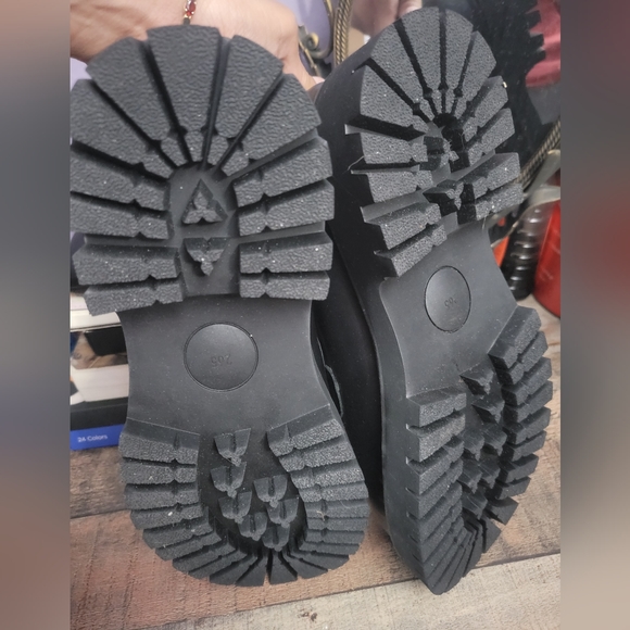 Black Loafers - Picture 3 of 4